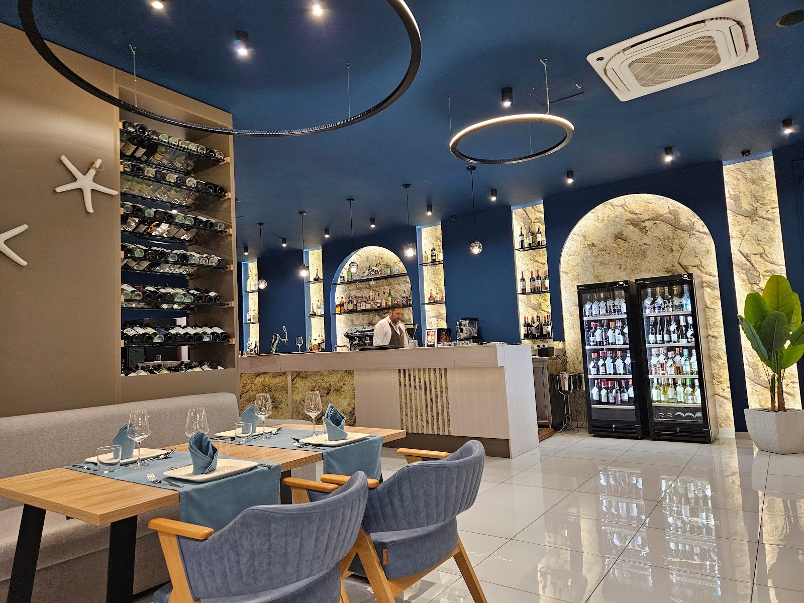 Aroma Fish Restaurant