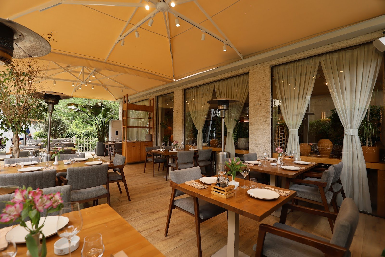 Bati Restaurant 2