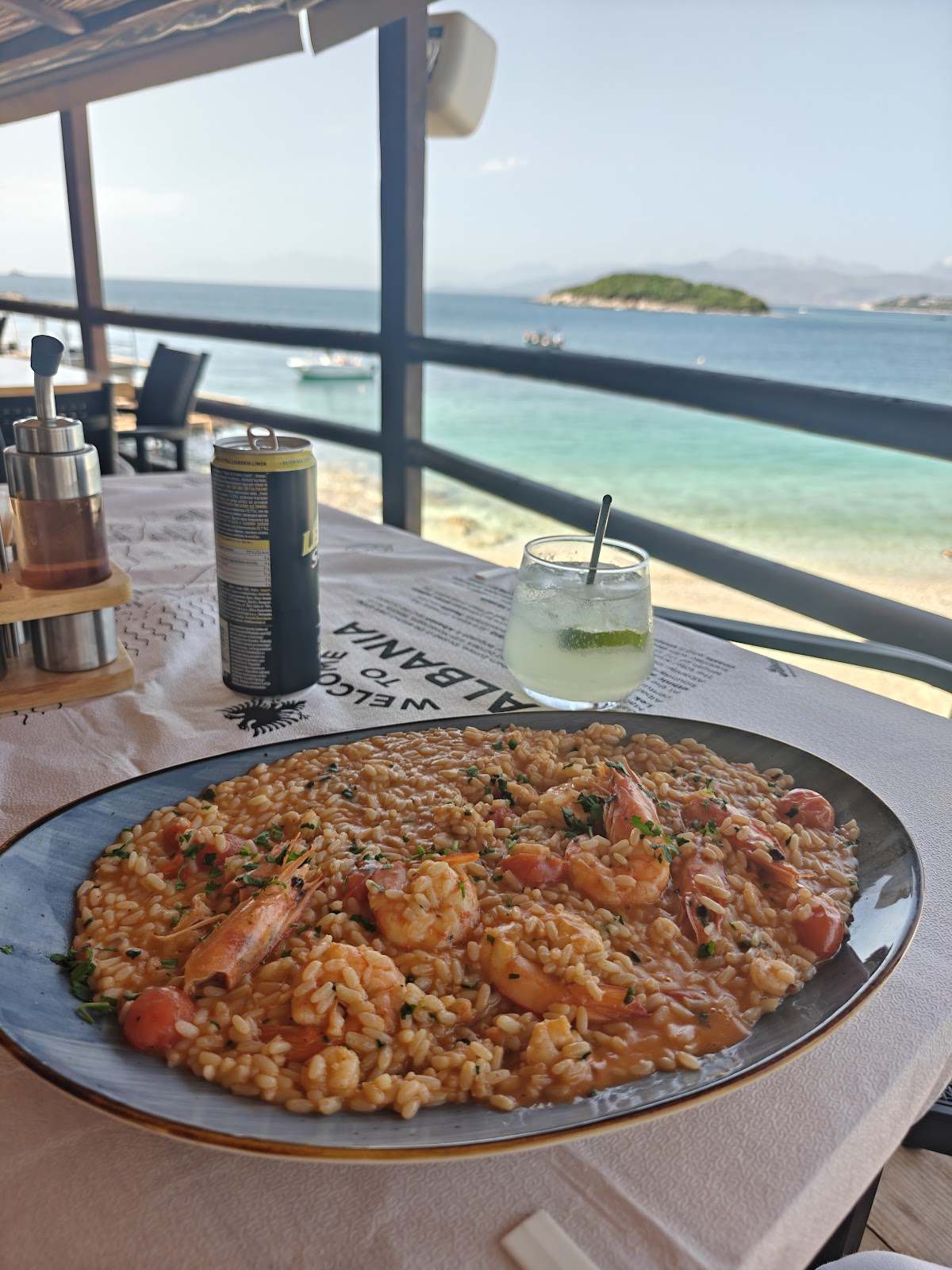 Beach Bar Restaurant Landi