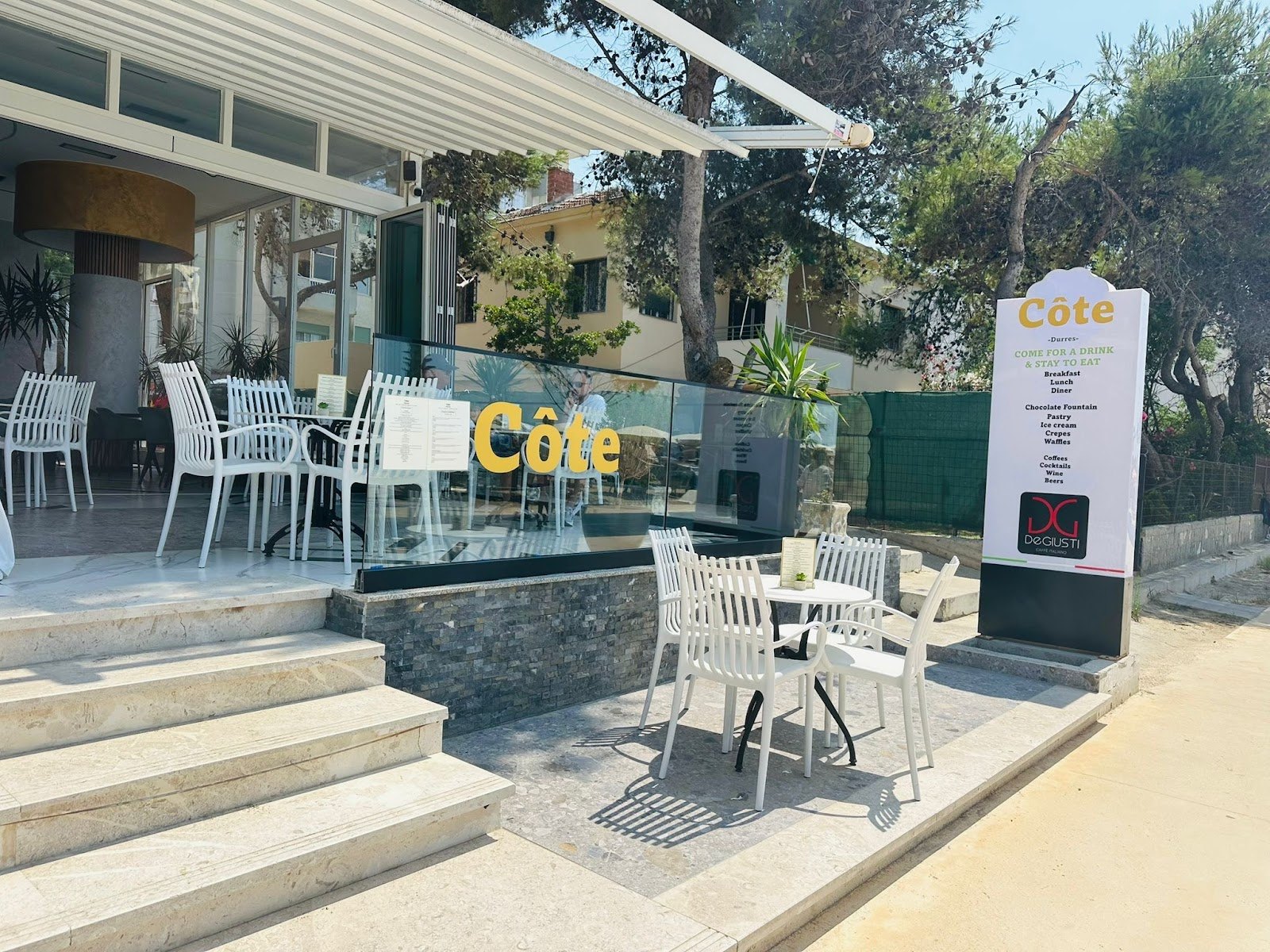 Côte